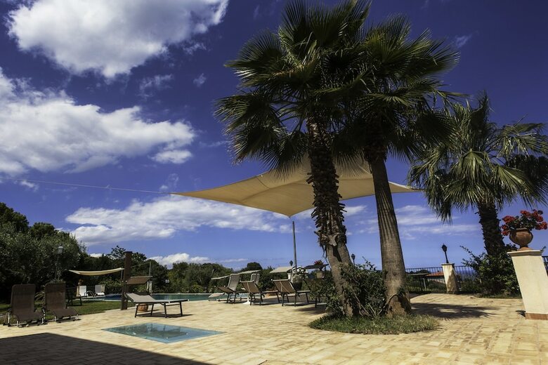 Agroturismo Tenuta Santa Tecla