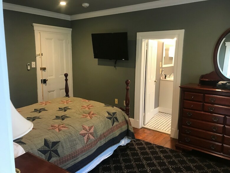 Hotel Stottsville Inn