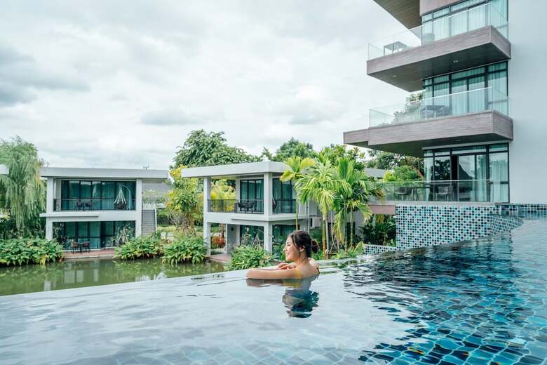 Hotel Na Tree Tara Riverside Resort