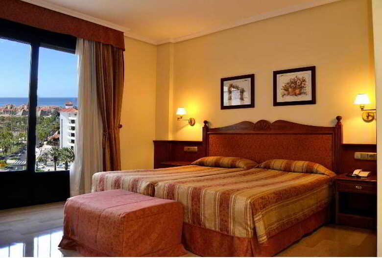 Hotel Zentral Center