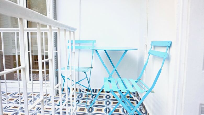 Apartamentos Lovely-bright Apt - Hilton Hotel Area