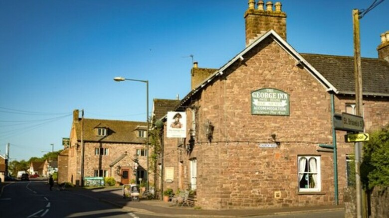 Posada George Inn & Millingbrook Lodge