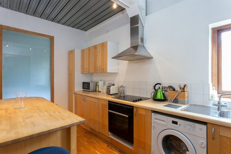 2 Bedroom North London Apartment