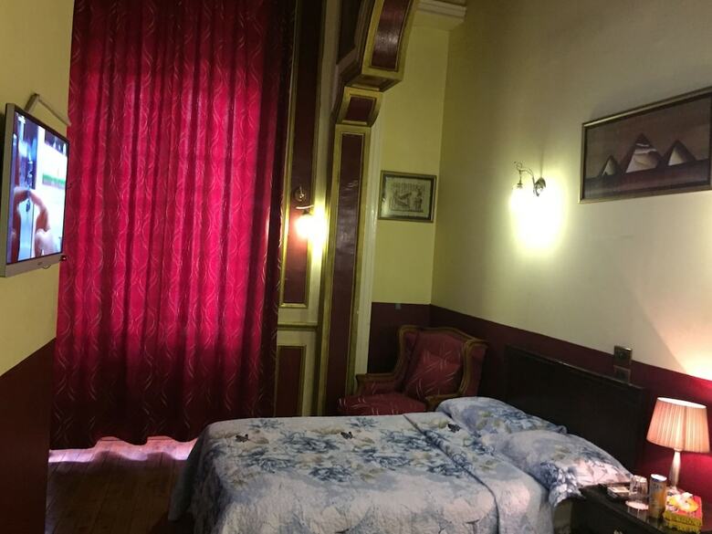 Hotel Cairo Inn