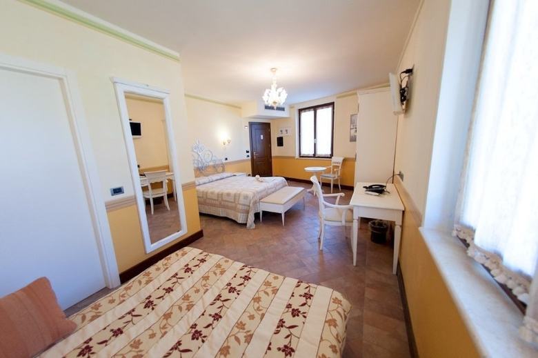Agroturismo Valle Rosa Country House