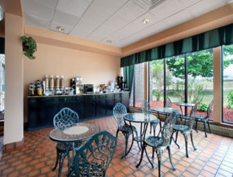 Motel Travelodge Barrie On Bayfield
