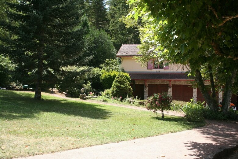 Bed & Breakfast La Petite Suisse Bourguignonne