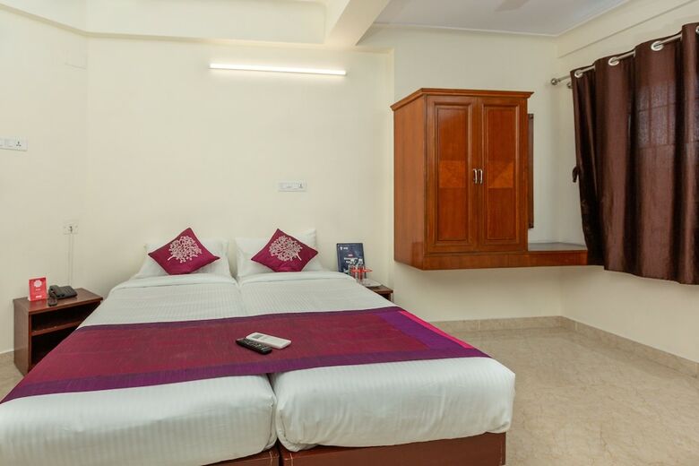 Hotel Oyo 17298 Flagship Kishore Inn