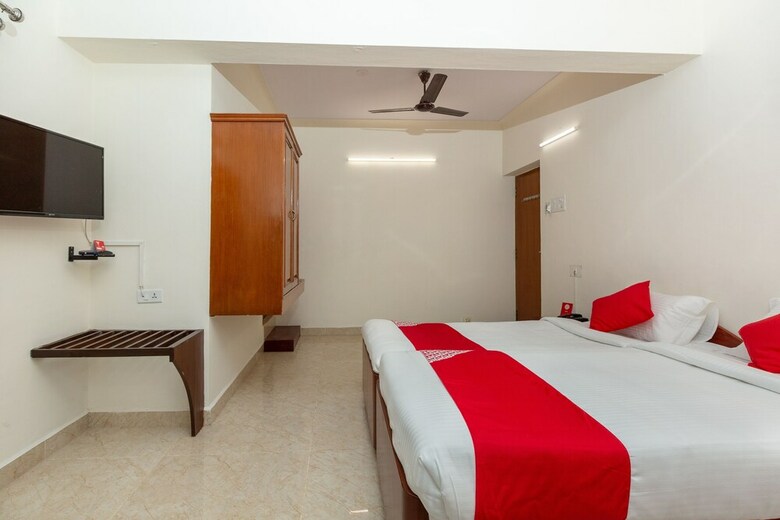 Hotel Oyo 17298 Flagship Kishore Inn