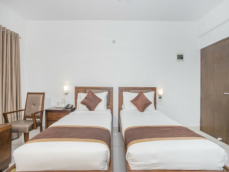Hotel Oyo Flagship 16484 Indiranagar