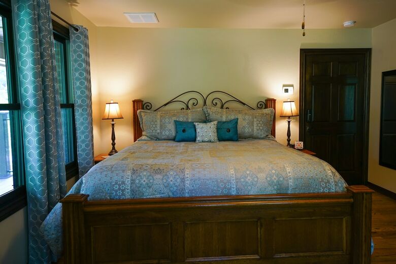 Hidden Meadows Bed And Breakfast