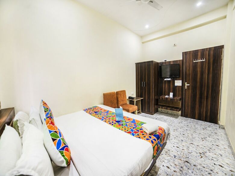 Fabhotel Glorify Stay