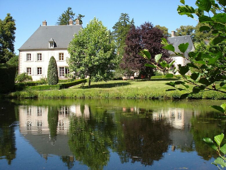 Hotel Chambres D'h�tes - La Verrerie D' Ivoy