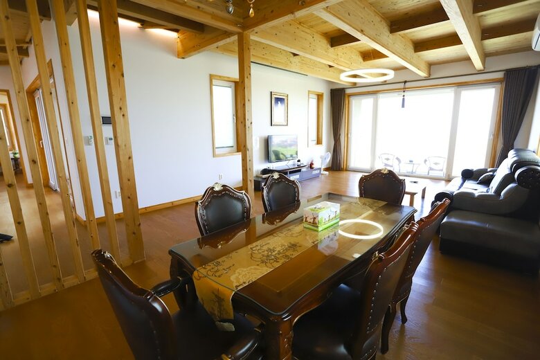 Jeju Lake Pension