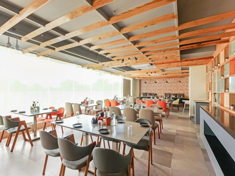 Hotel Oyo 23322 Hoysala Inn