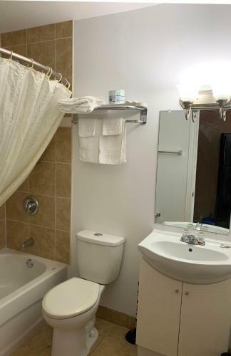 Village Inn Motel - Sudbury