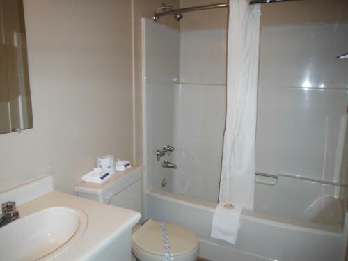 Motel Tumbler Ridge Inn