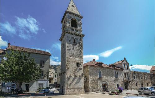 Two-bedroom Apartment In Kastel Sucurac