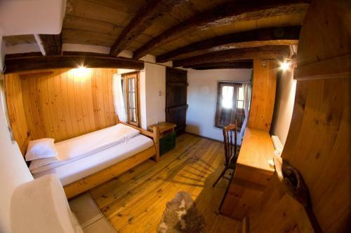 Hostal Dedo Pene Inn