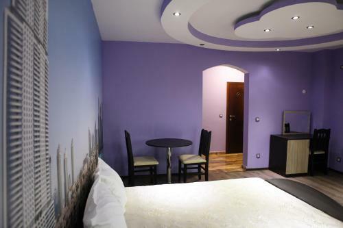 Meatsa Hotel