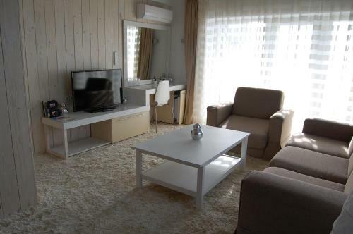 Aparthotel Seasons