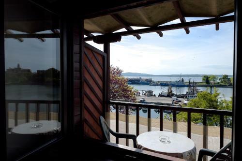 Hostal House Diona