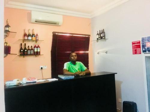 Hotel Esporta Suites Yaba