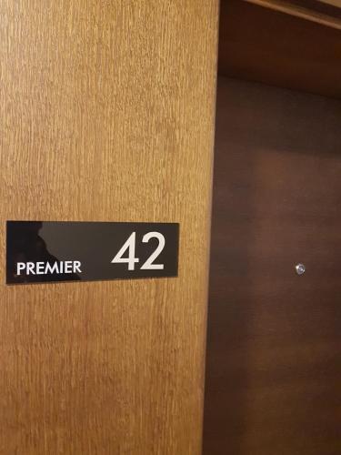 Apartamento Ogi & UNA Premijer 42