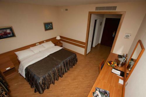 Hotel Gostiniy Dvor Evgeniya