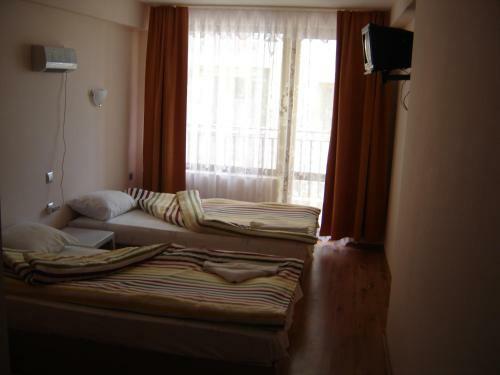 Hostal Central Park Family Hotel