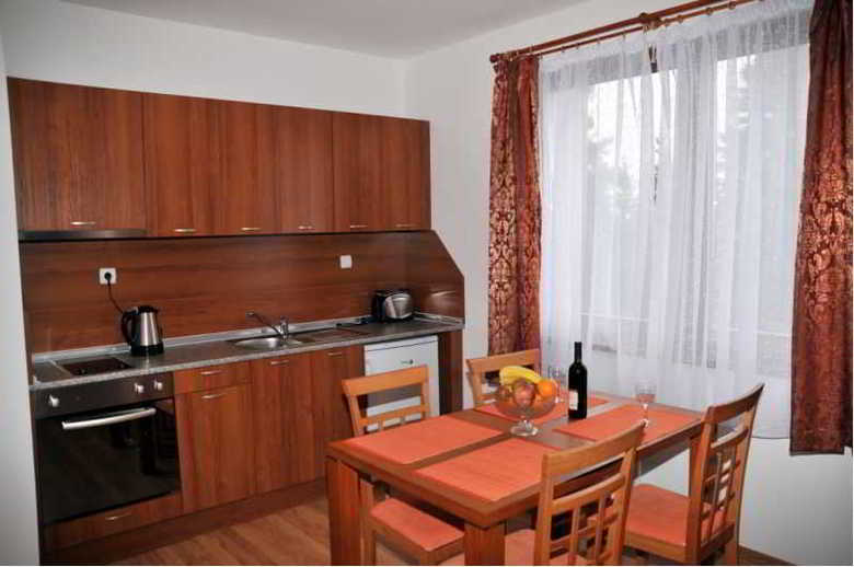 Tes Rila Park And Semiramida Apartments