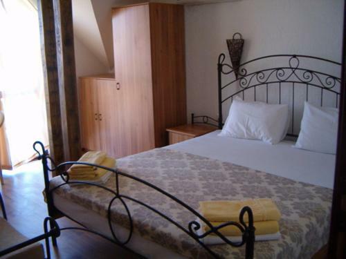 Hostal Family Hotel Bellehouse