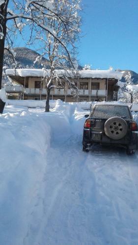 Hostal Zviad1