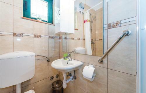 Holiday Home Mirlovic Polje Bb V