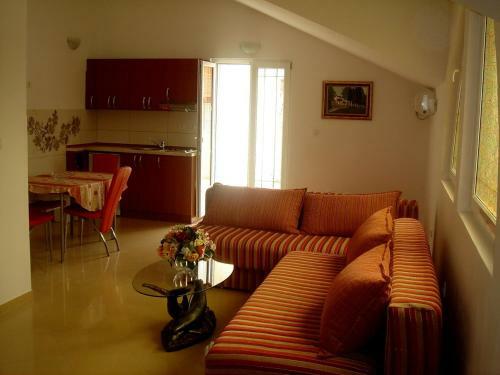 Apartments Odalovi?