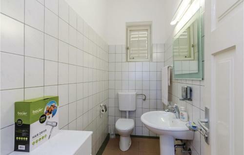 Three-bedroom Holiday Home In Herceg Novi
