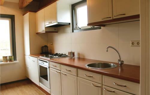 Three-bedroom Holiday Home In Drijber