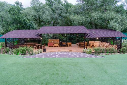 Hostal Furnished Rooms Dursoley