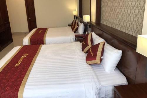 Sunny Hotel