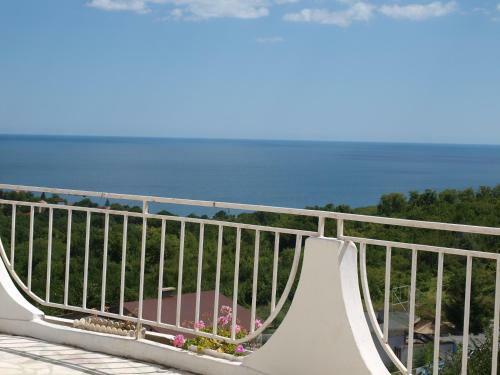 Hostal Sunrise Guest House