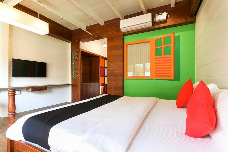 Hotel Capital O 61948 Aqua Marina