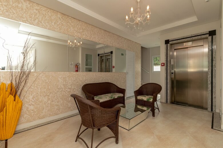 Aluguel Apartamento 2 Quartos - 576