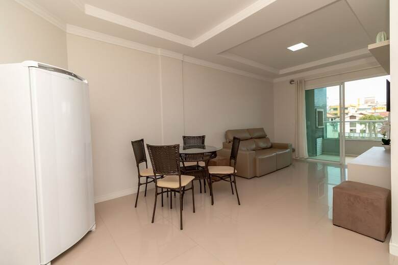 Aluguel Apartamento 2 Quartos - 576