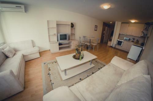 Aparthotel Marina View Fort Beach