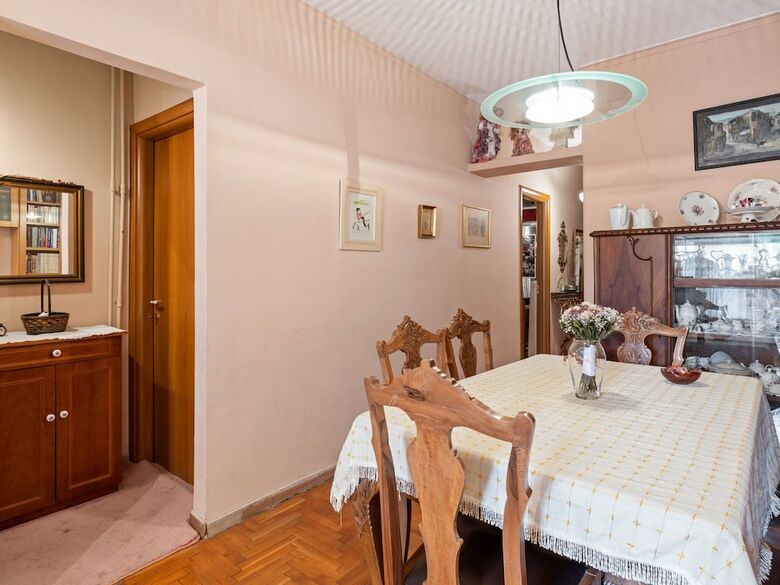 Tasteful Apartment In Athens With Air-conditioning