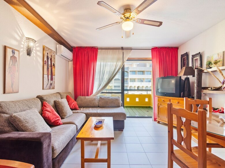 Lovely Apartment In Roquetas de Mar With Balcony