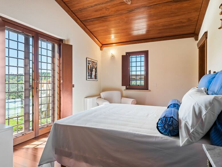 Luxurious Villa In Mentana With Garden