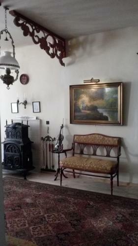 Hostal Retro - 19th Century Guest House
