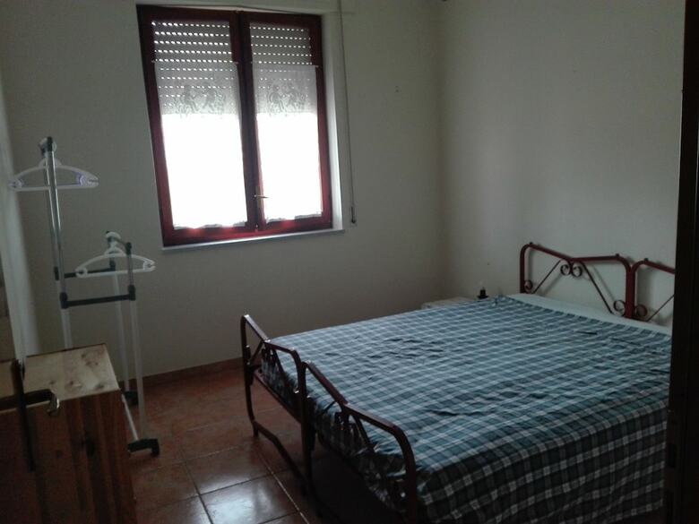 Warm Holiday Home In Falerna Marina With Terrace