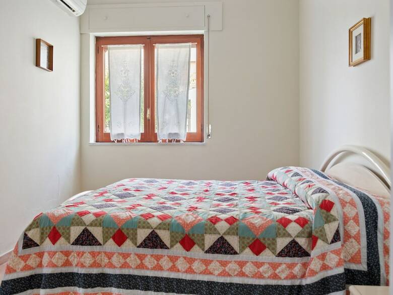 Warm Holiday Home In Falerna Marina With Terrace